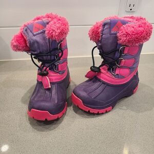 Nova Mountain Kids' Waterproof Boots